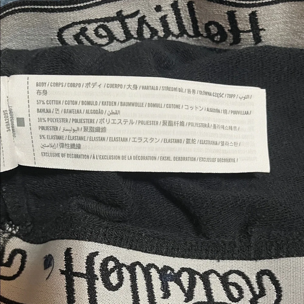 Hollister Women's Black Athletic Shorts with White Piping Size XS - Picture 6 of 6